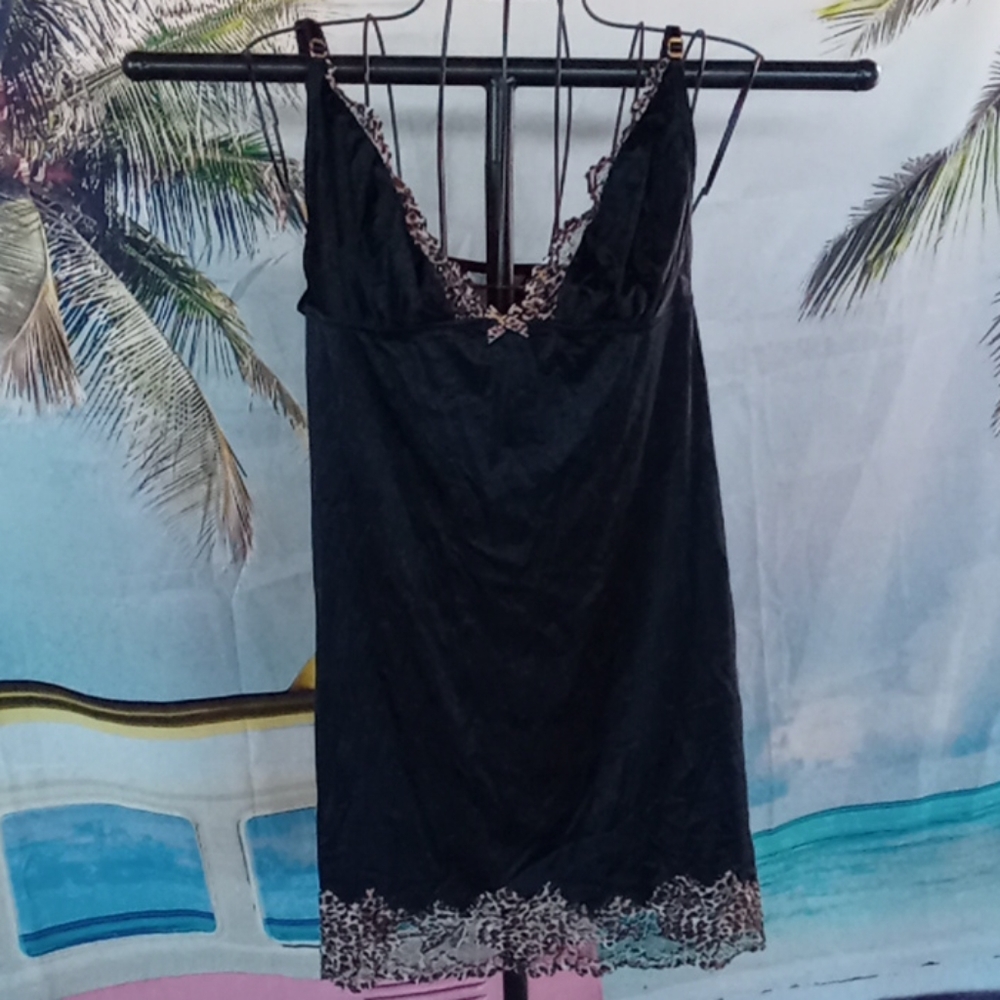 Victoria secret slip